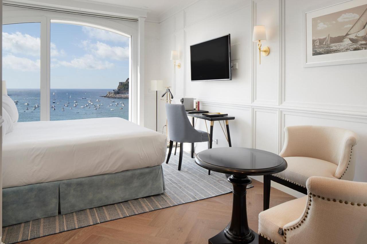 Doppelzimmer mit Panoramablick auf das Meer