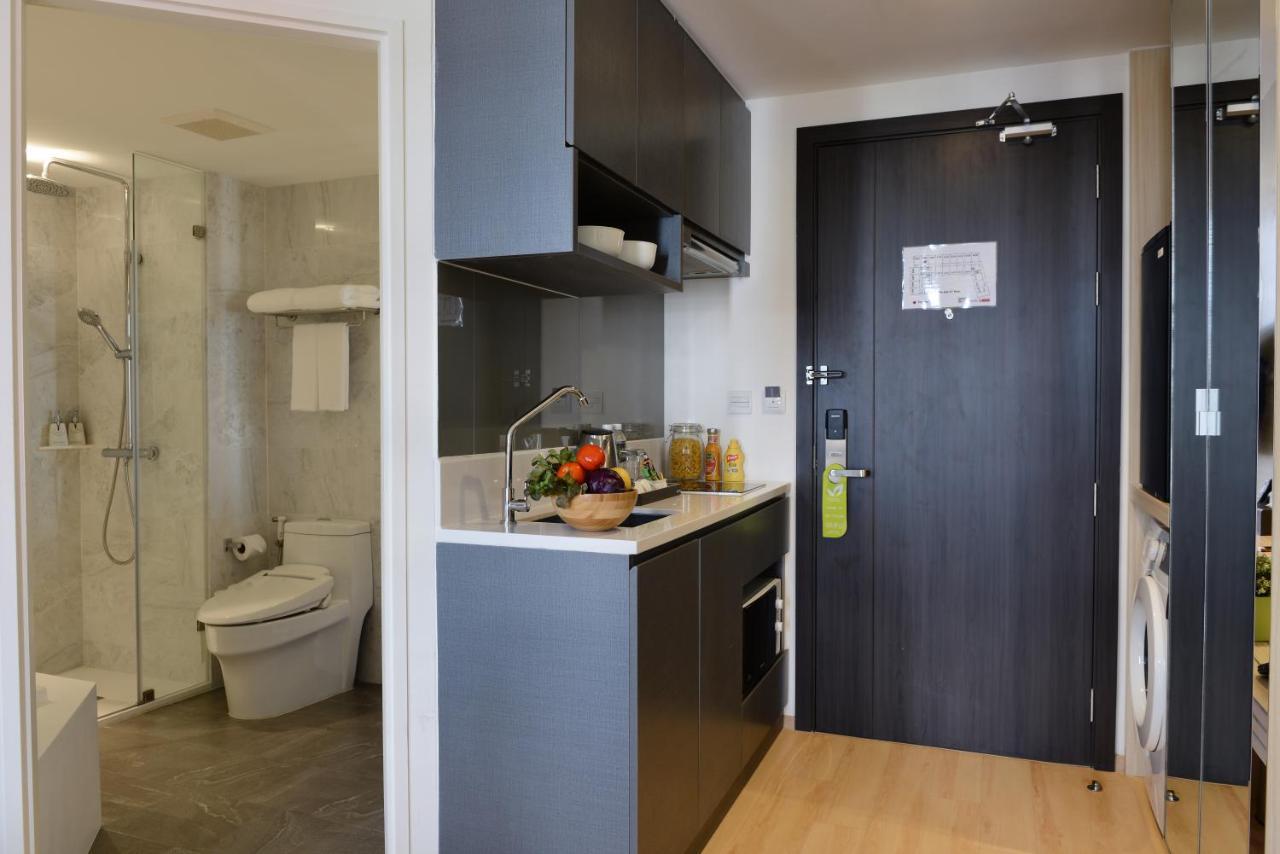 Deluxe Double or Twin Room City View