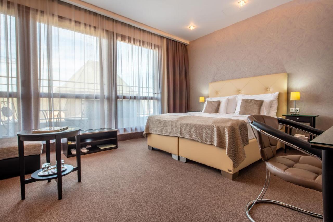 Deluxe Double Room Castle View