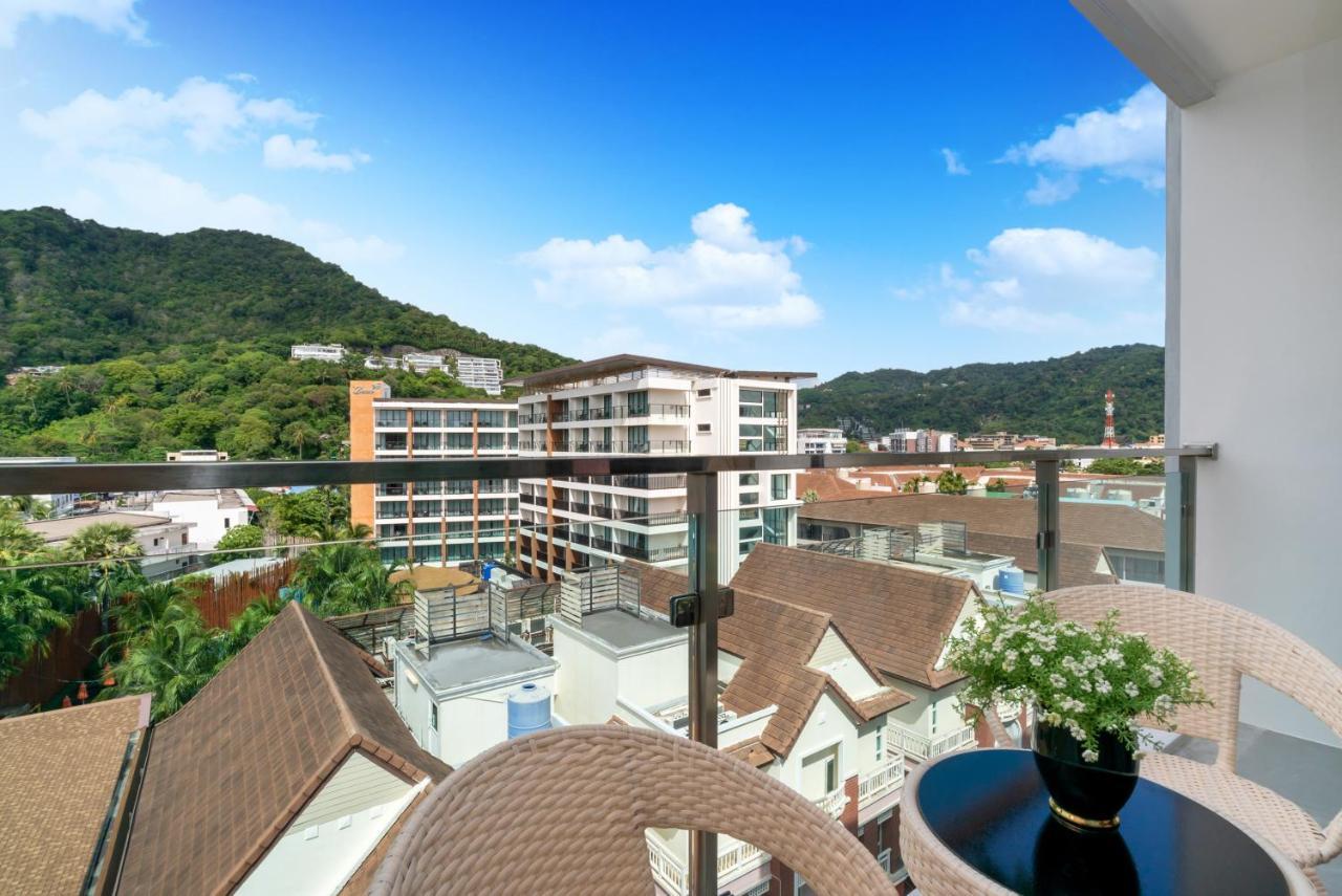 One Bedroom Deluxe Mountain View