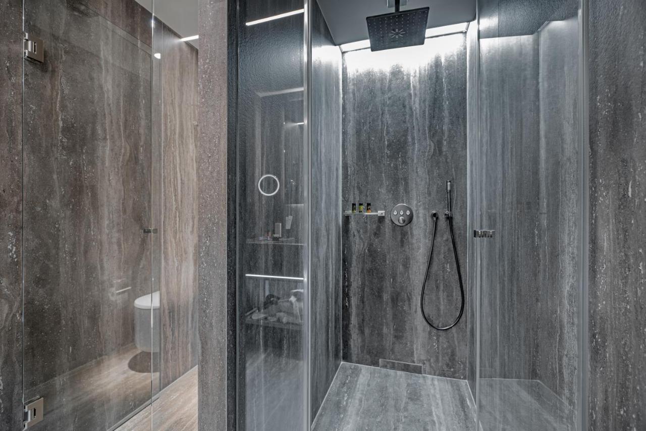 Agora Suite