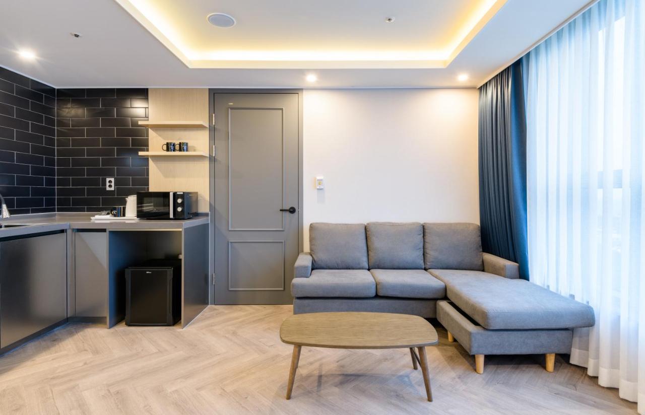 Suite City View