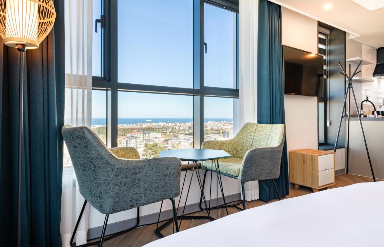 Deluxe Twin Room Sea View