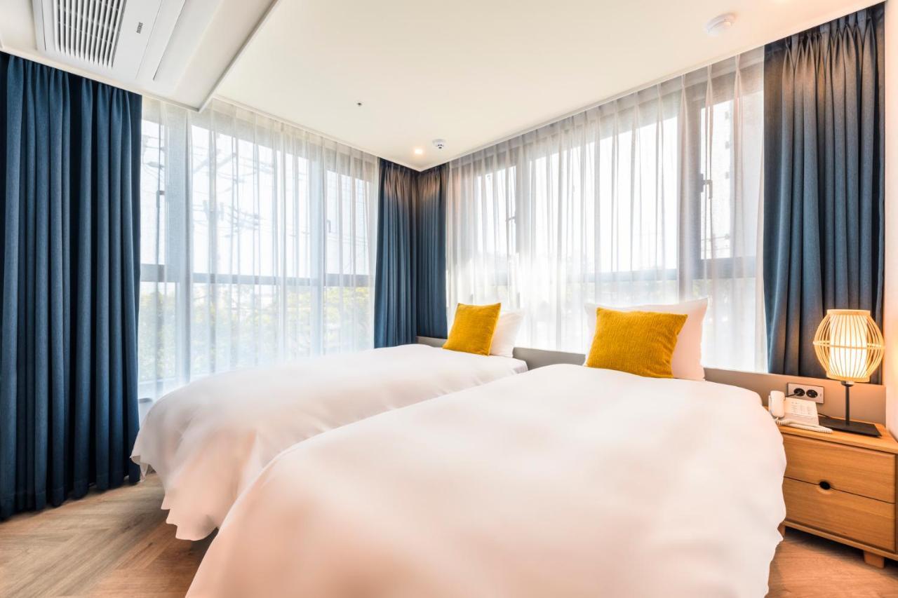 Suite City View