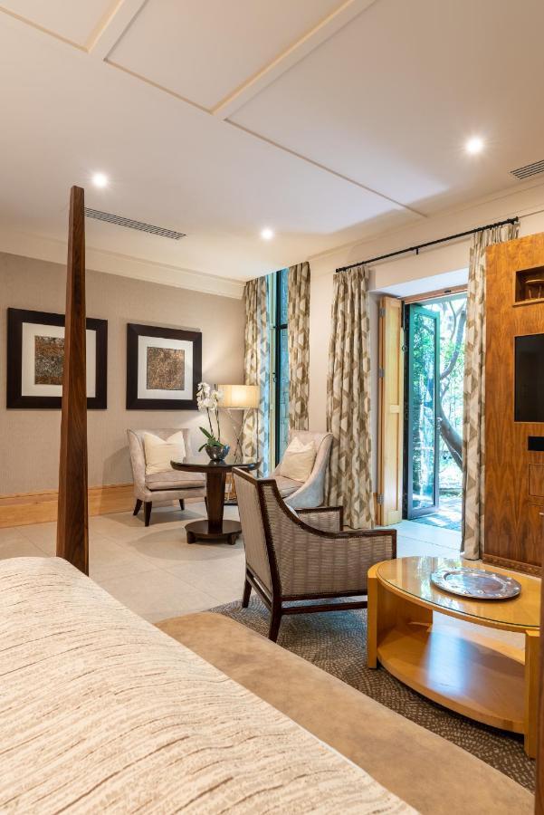 Villa Luxury Suite