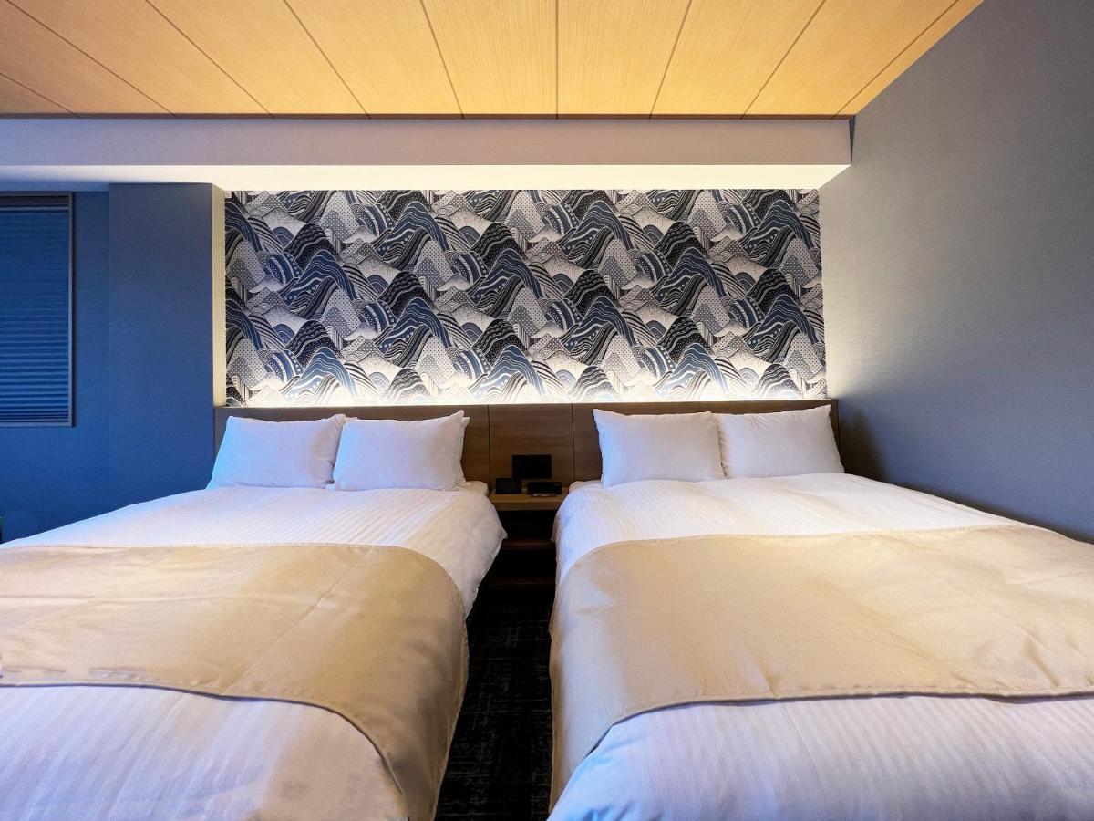 Twin Room,1288993735:JPEG