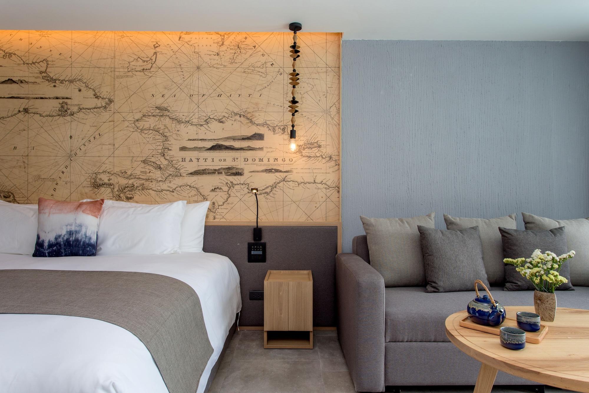 Deluxe Double Room Pool Access