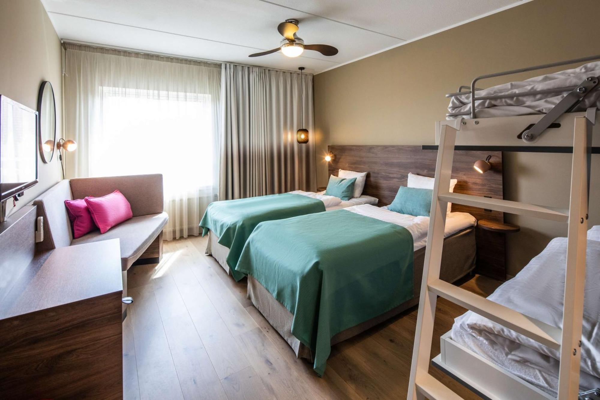 Superior Tweepersoonskamer met 2 Aparte Bedden
