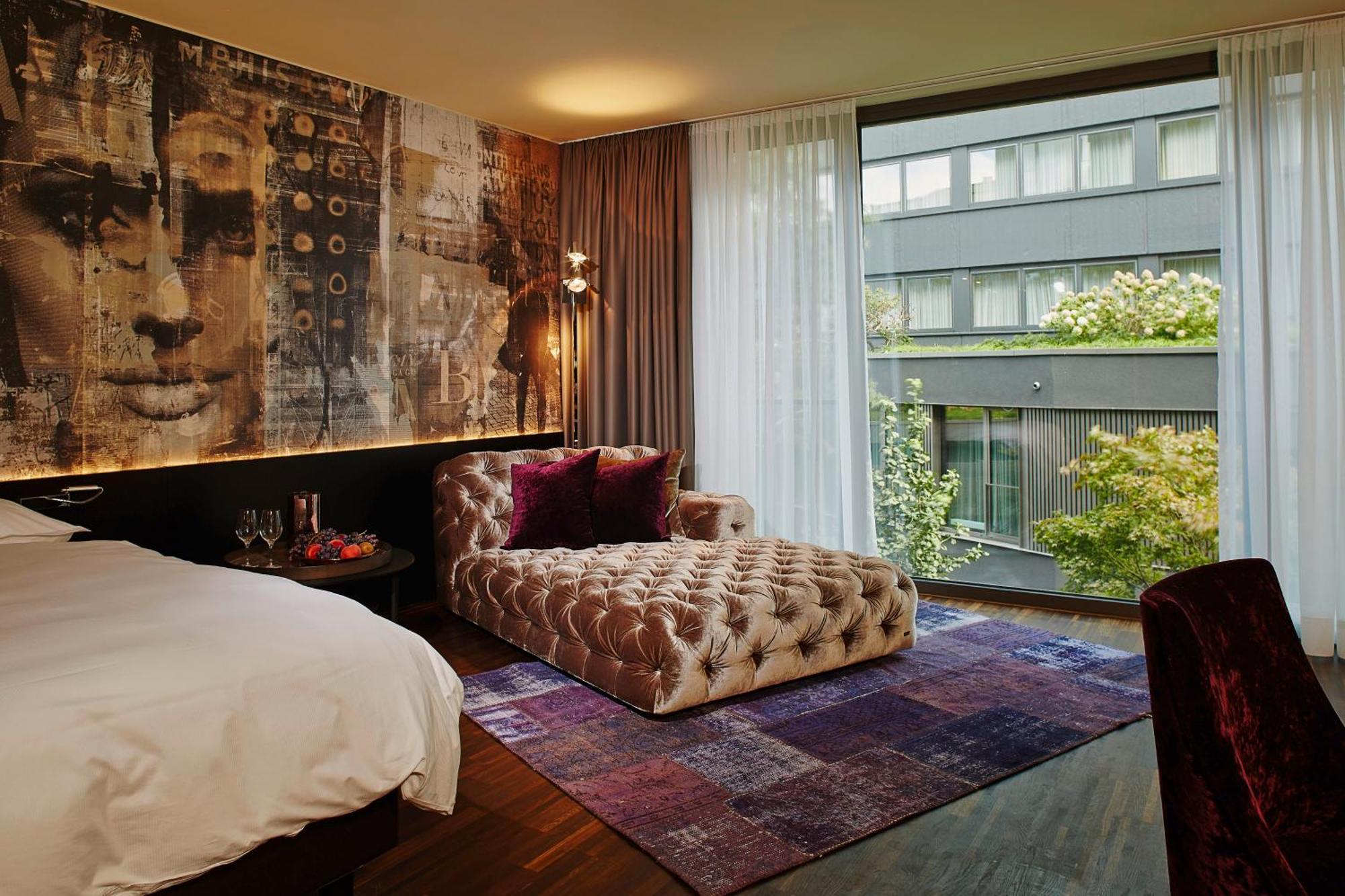 Superior Apartment