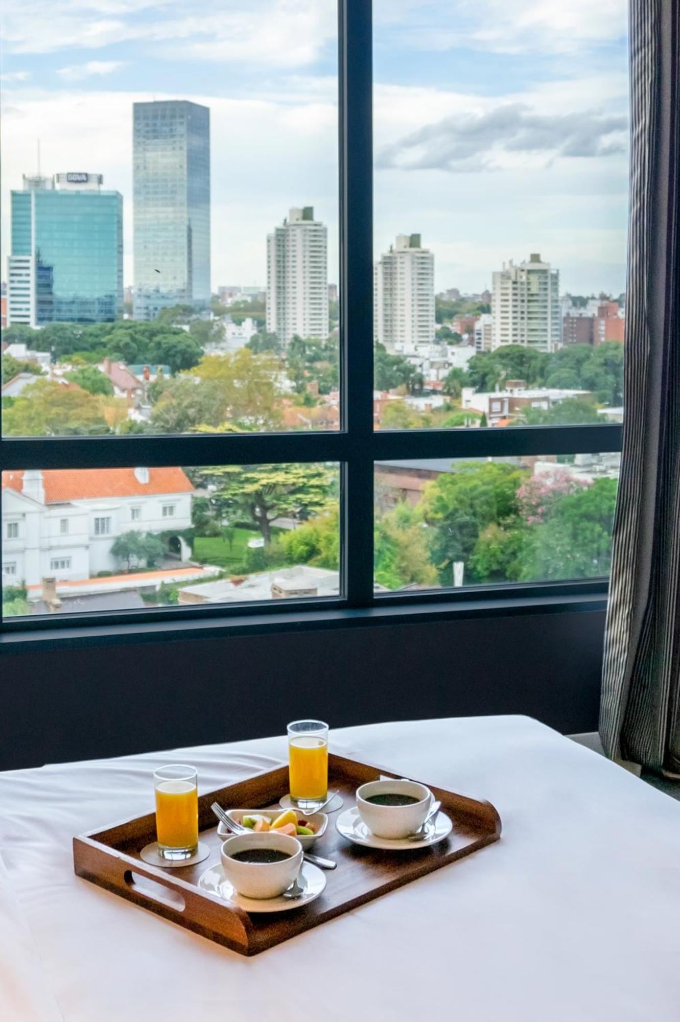 Twin Room City View High Floor