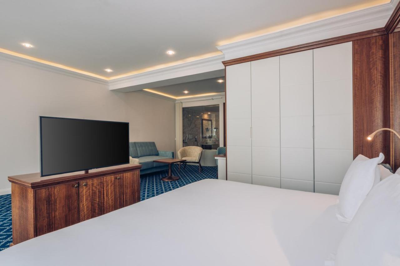 Junior Suite,1258966774:JPEG