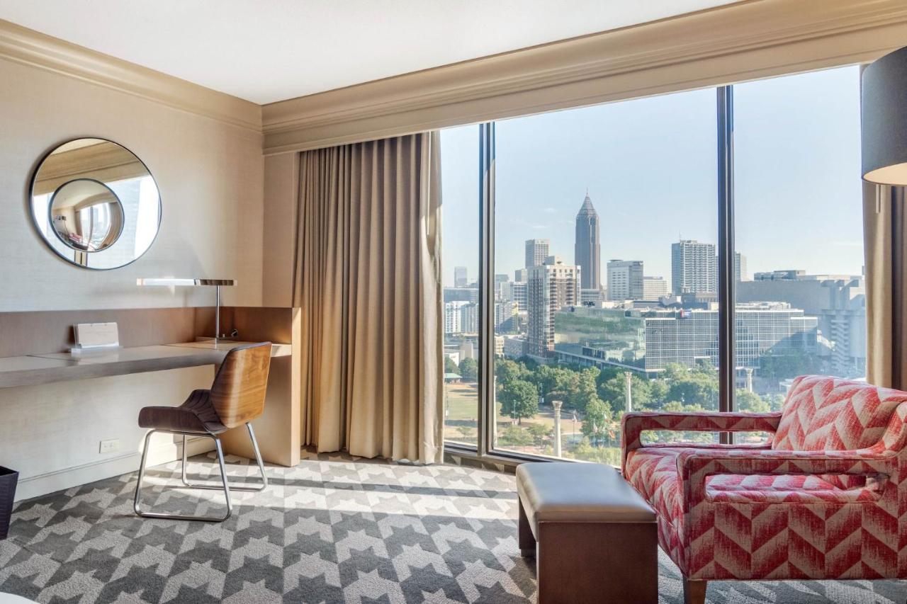 Premier Centennial Olympic Park View Room 1 King Bed