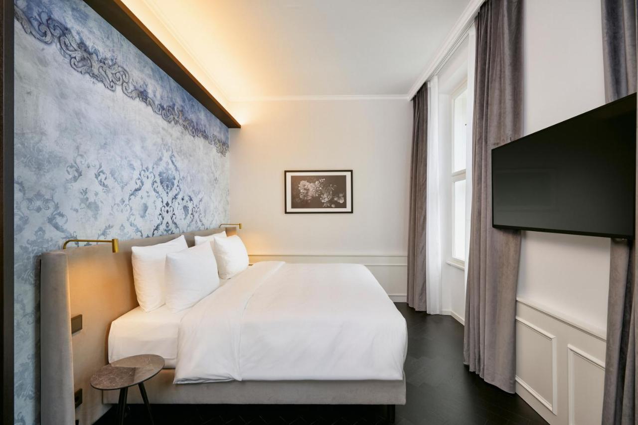 Deluxe Double Room,1265212927:JPEG