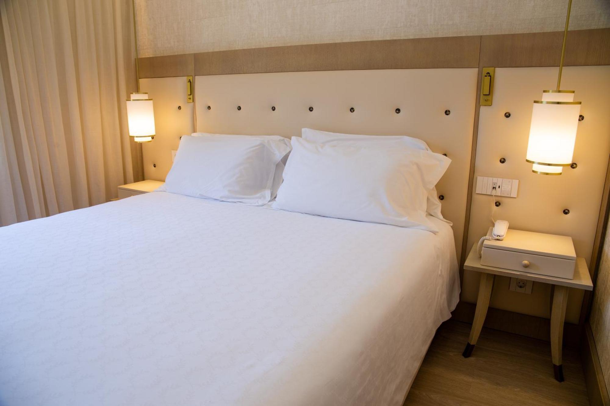 Premium Suite with Garden View (2 Adults + 1 Child up to 10 years old),1274427481:JPEG