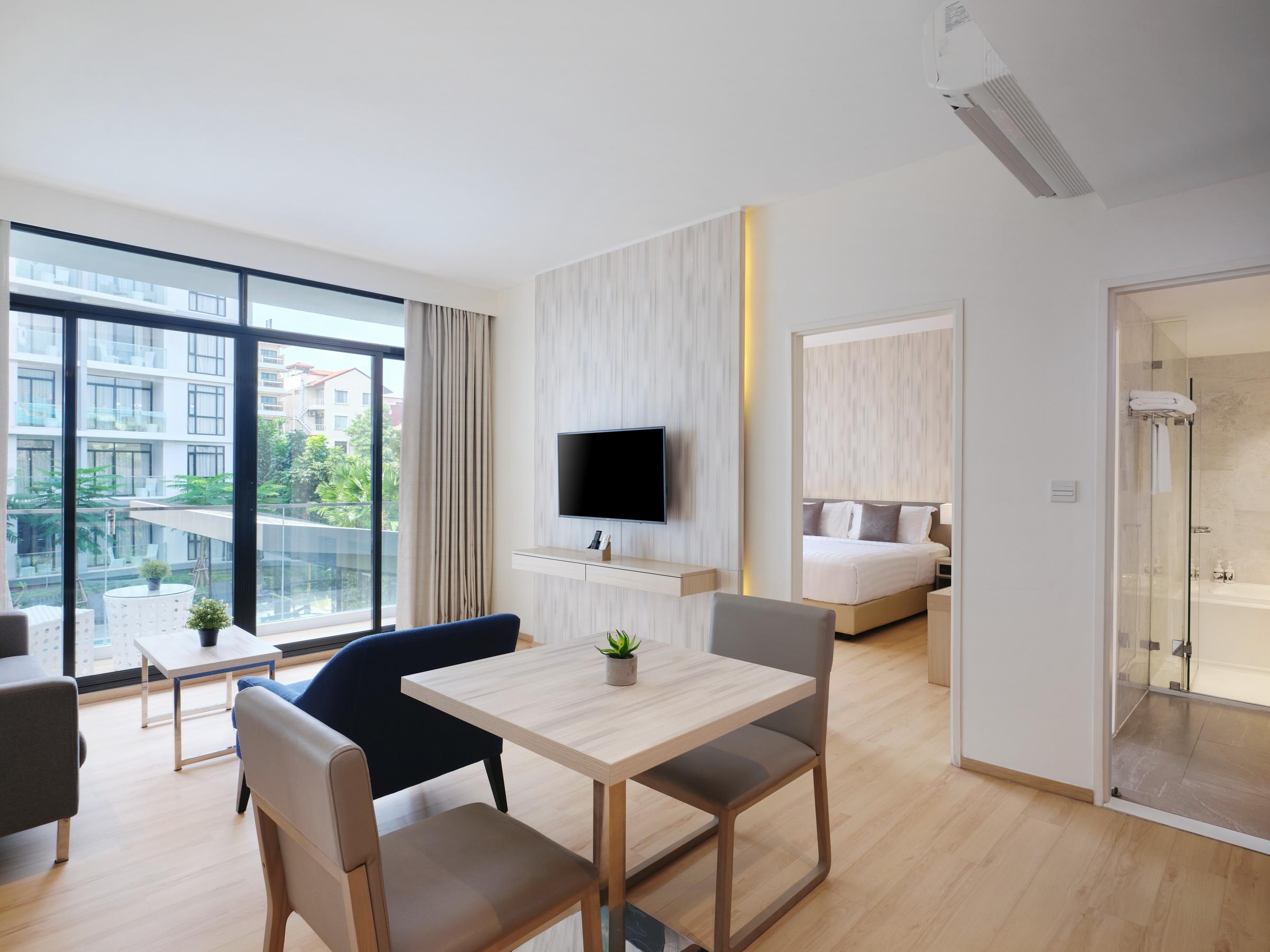 Executive Suite