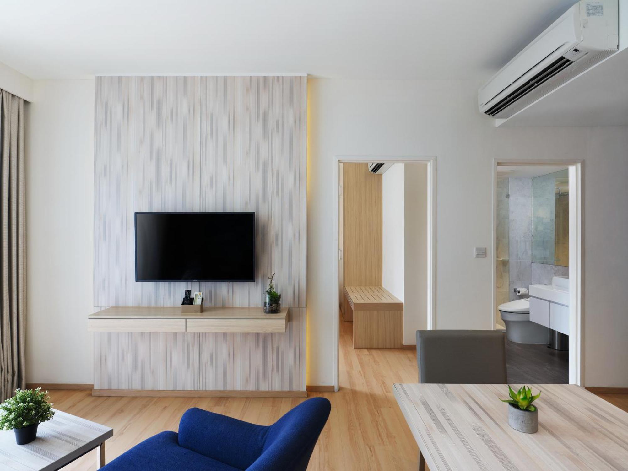 Executive Suite