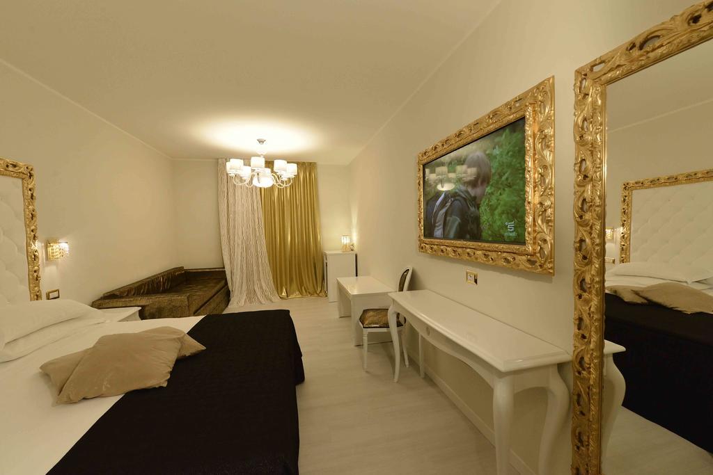 Superior Quadruple Room