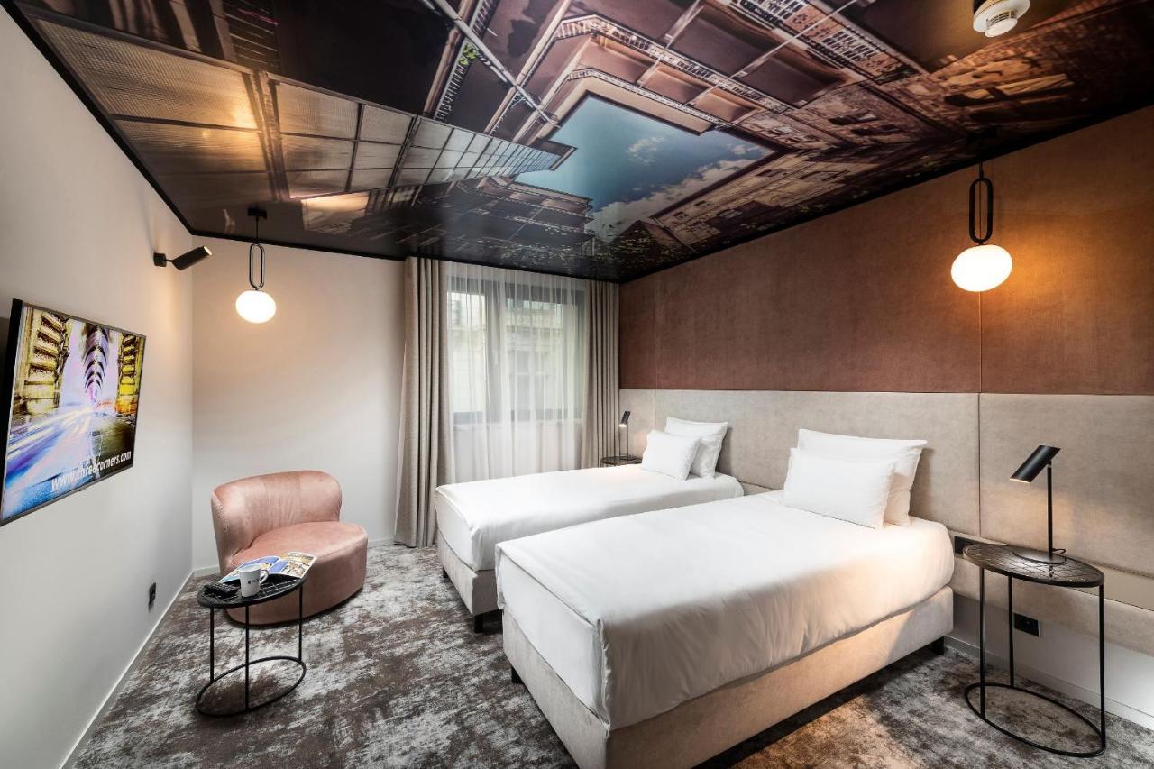 Premium Double or Twin Room,1299367480:JPEG