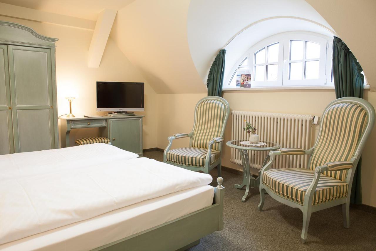Small Double Room