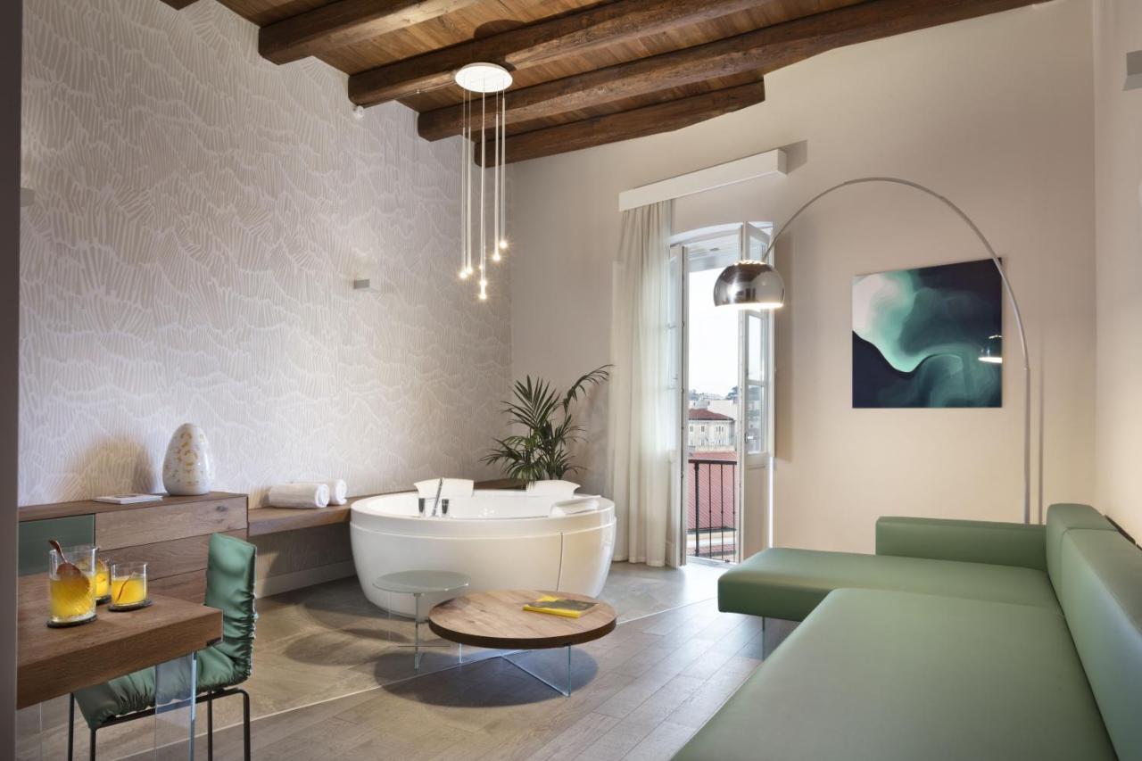 Deluxe Suite met Bubbelbad