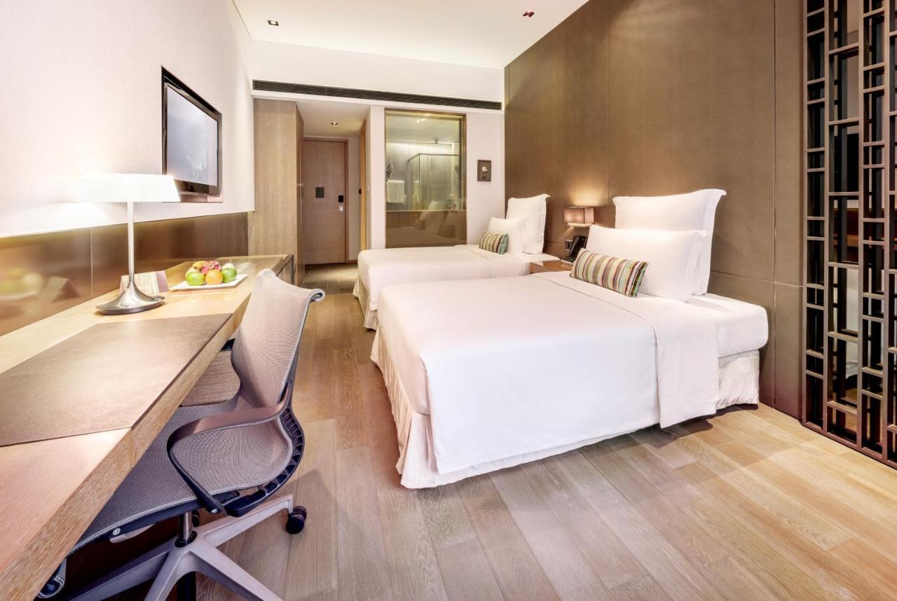 Deluxe Room,1596033485:JPEG