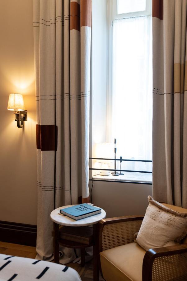Double Room with Pool View,1358529764:JPEG