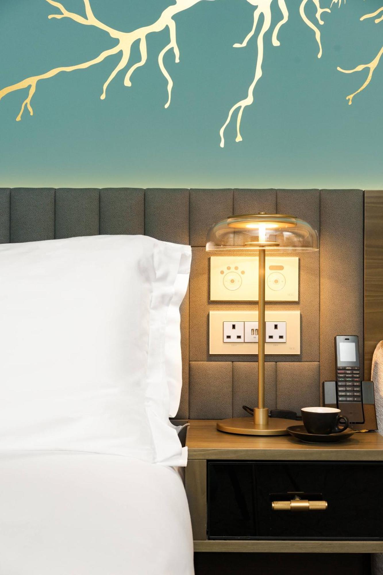 Superior Room,1373712524:JPEG