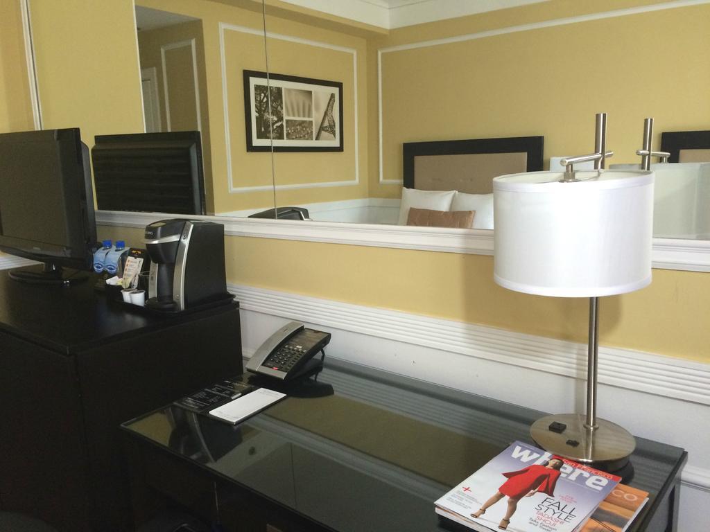 Superior Queen Room