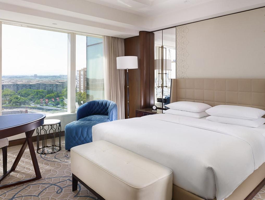 Zimmer mit Kingsize-Bett und Meerblick - Zugang zum Club