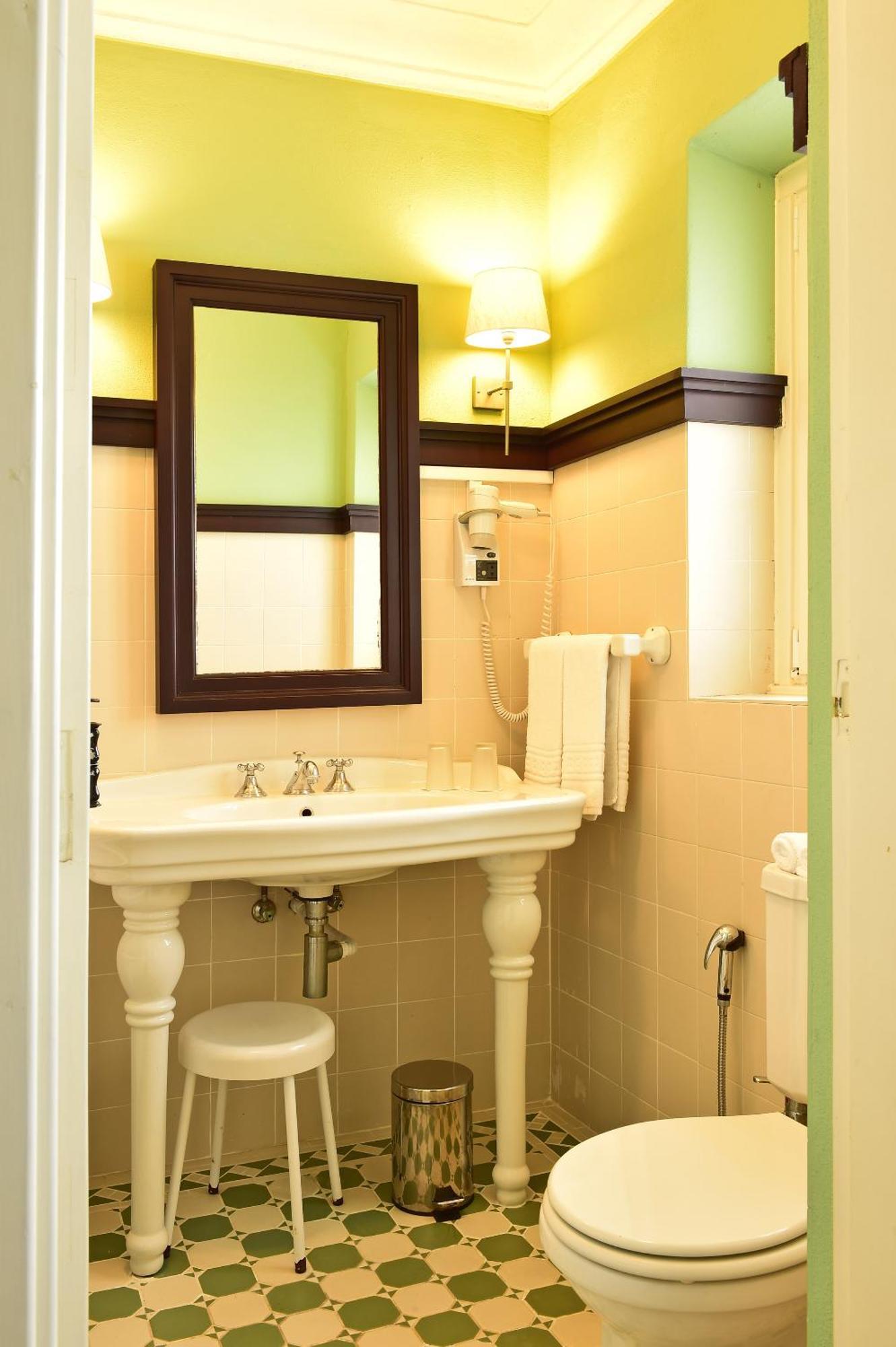 Classic Double or Twin Room