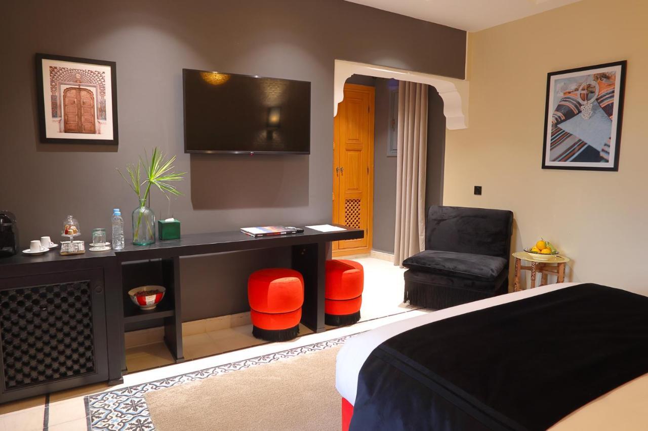 Deluxe Room,1487720809:JPEG