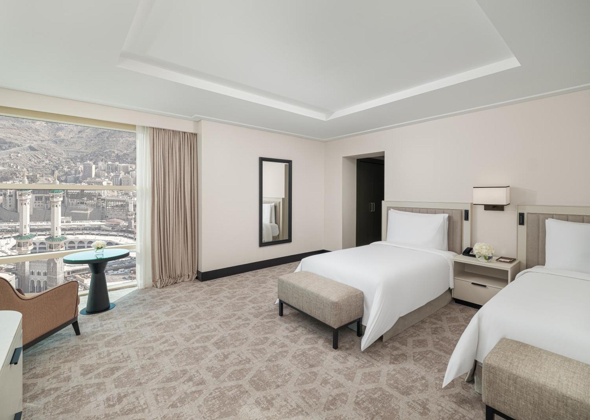 Deluxe Room Twin Haram View