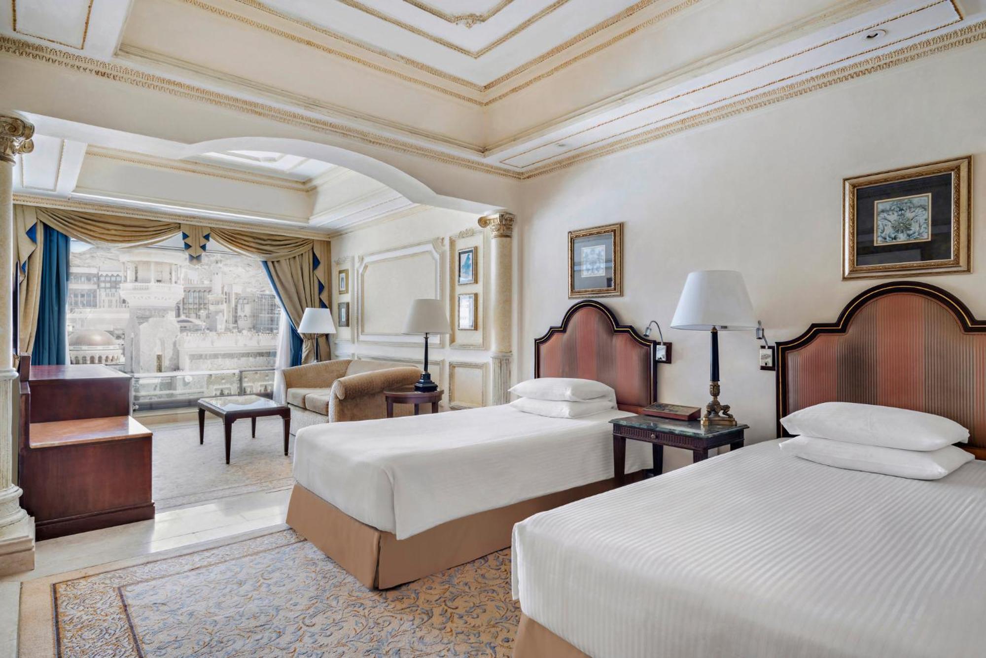 Deluxe Twin Room with Haram View