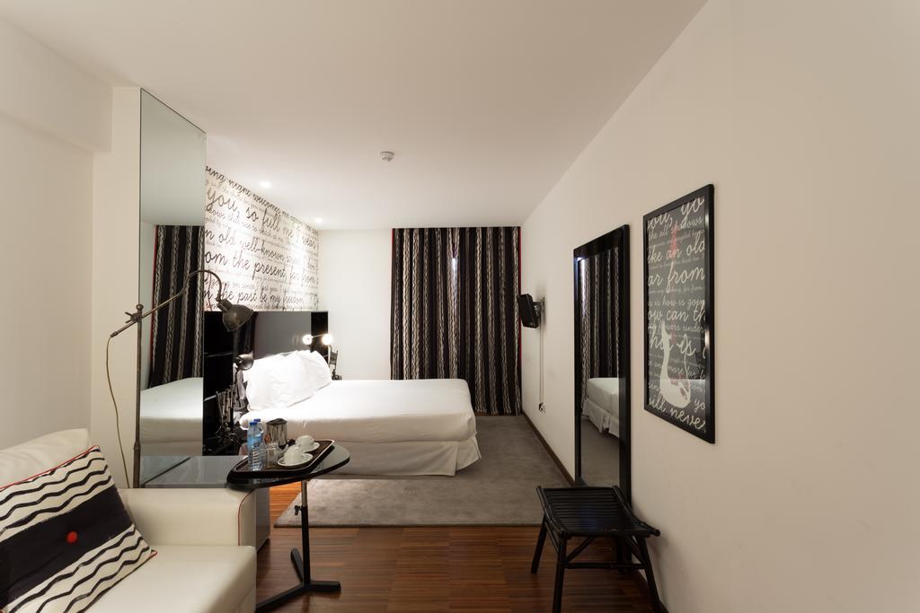Twin Room with Extra Bed