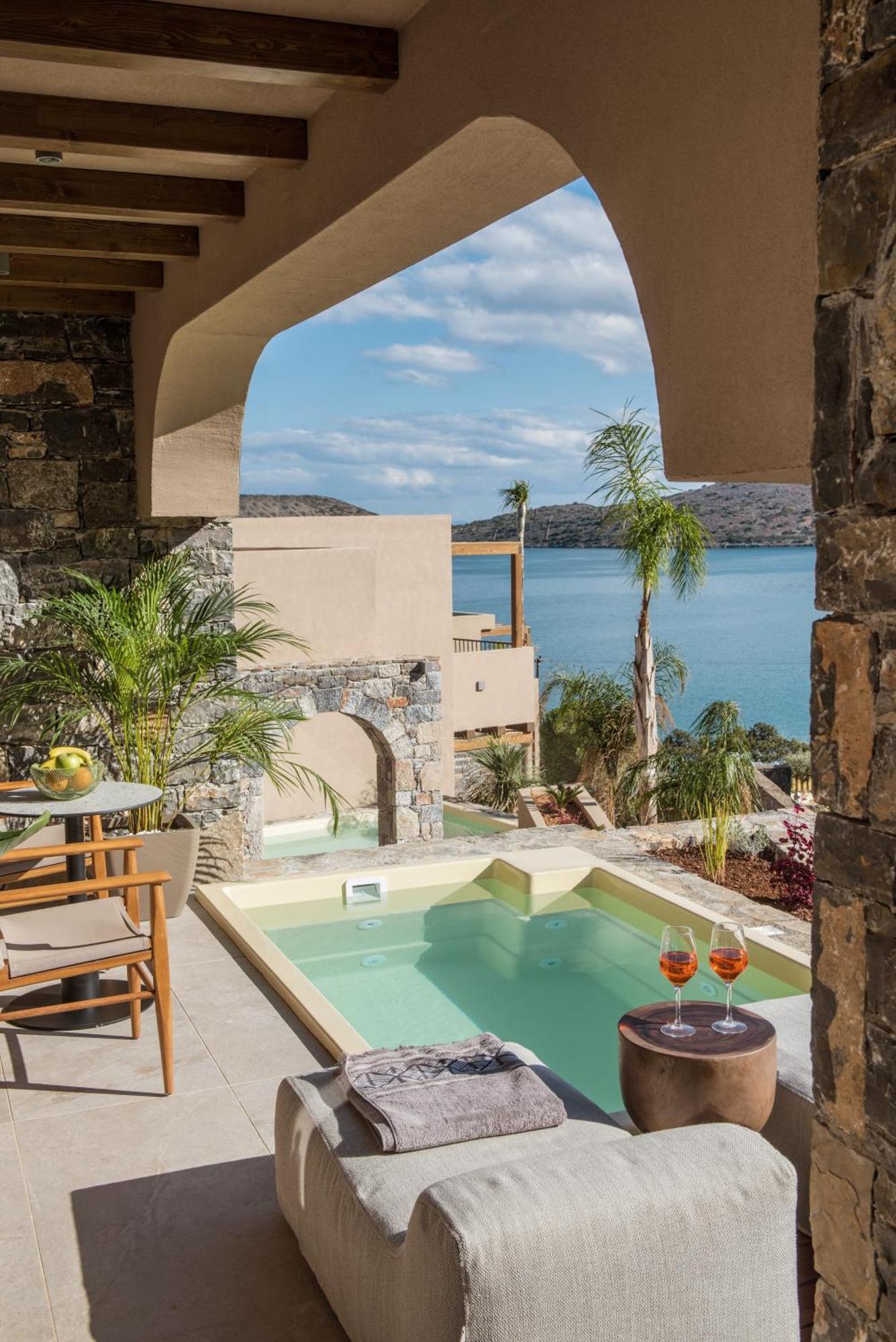 Junior Suite Plunge Pool Sea View