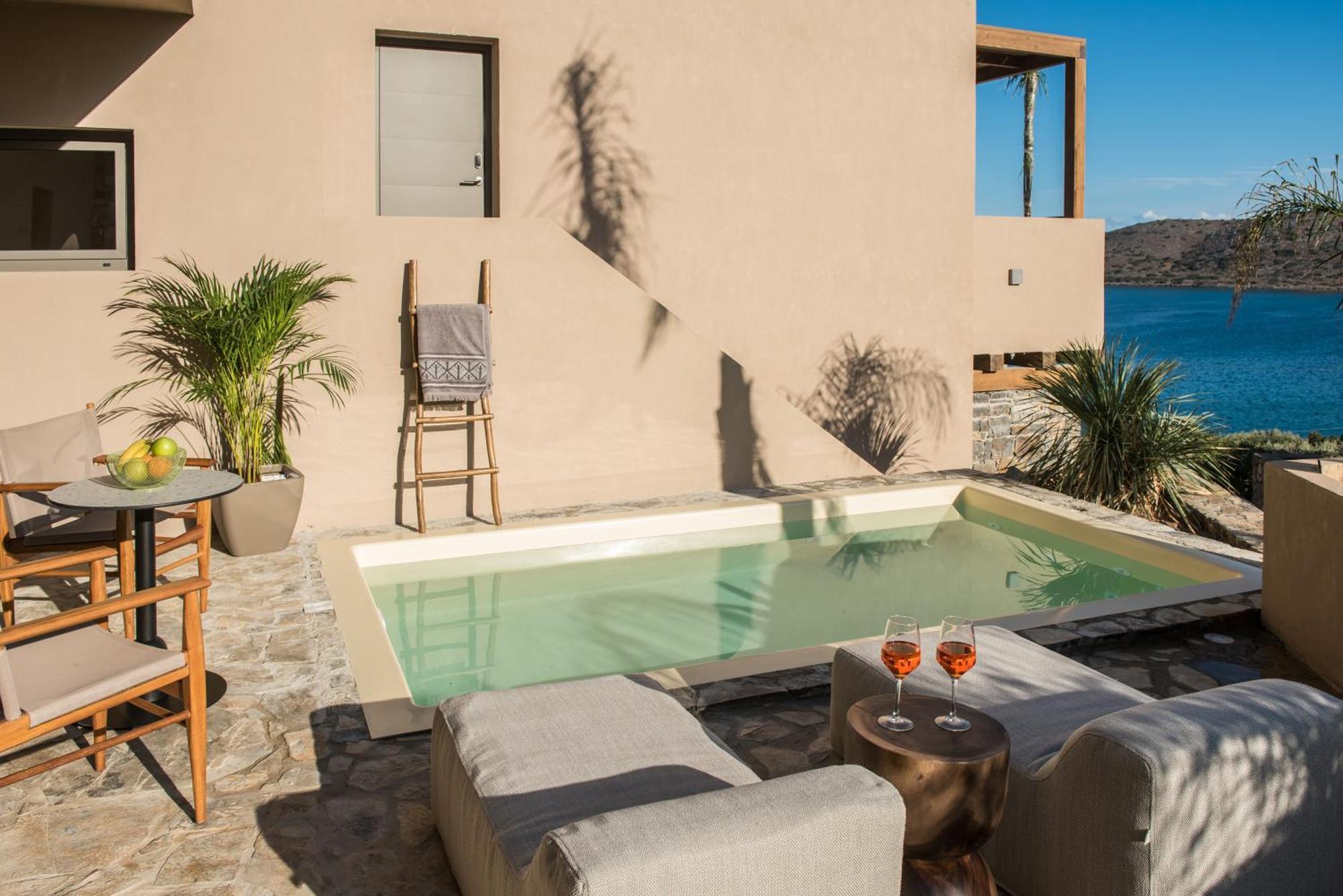 Superior Room Jacuzzi Sea View