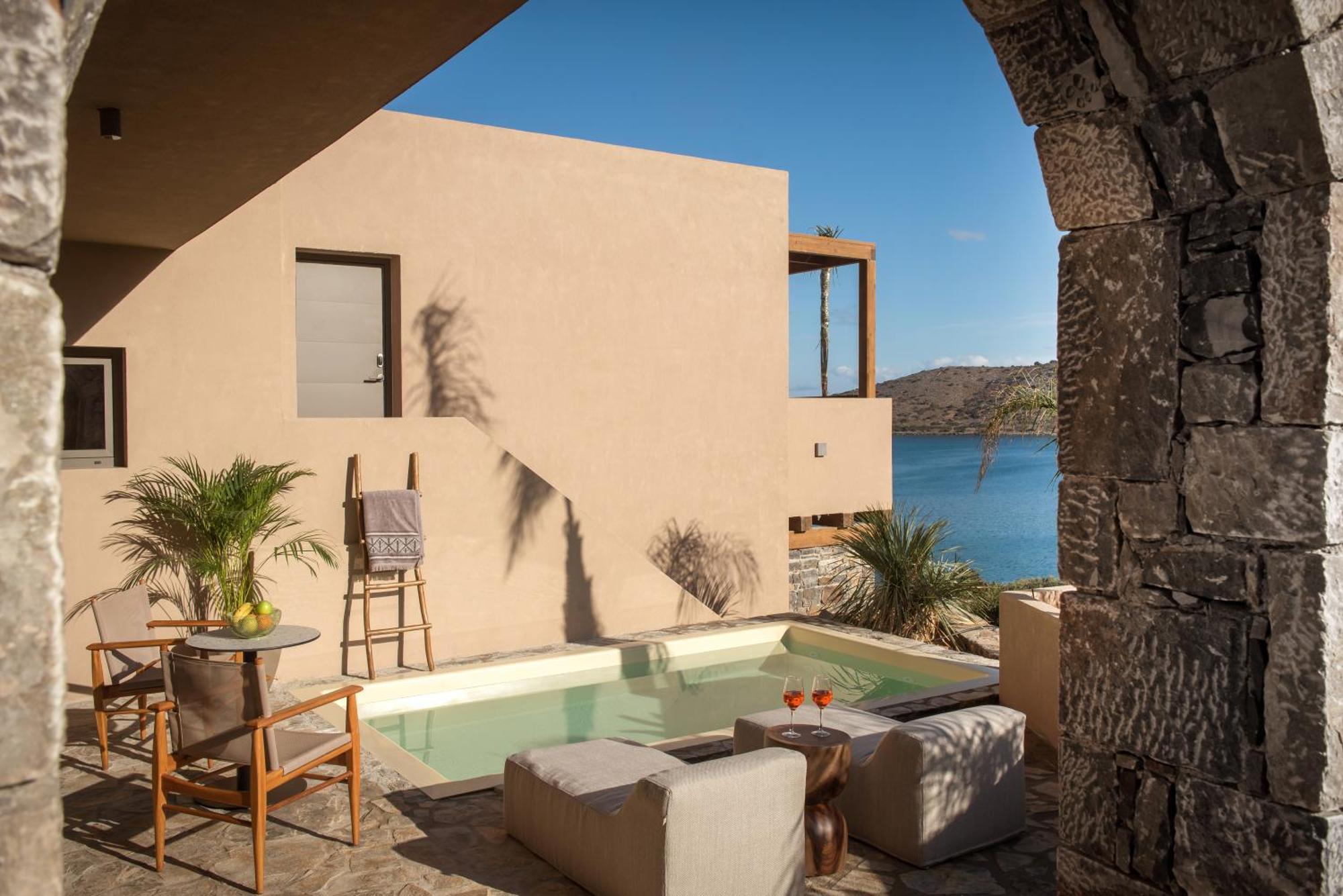 Superior Room Jacuzzi Sea View