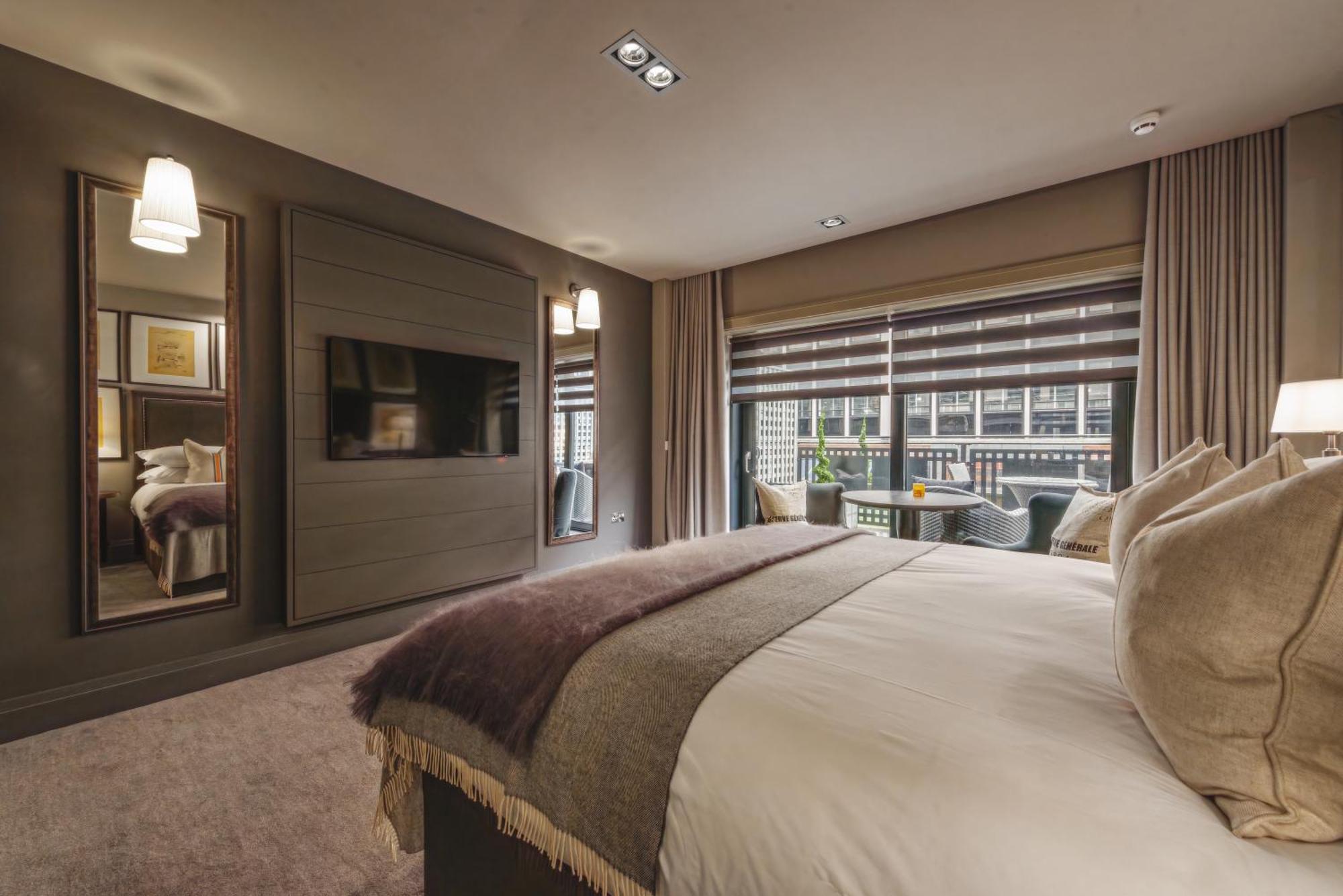 King Room with Garden View