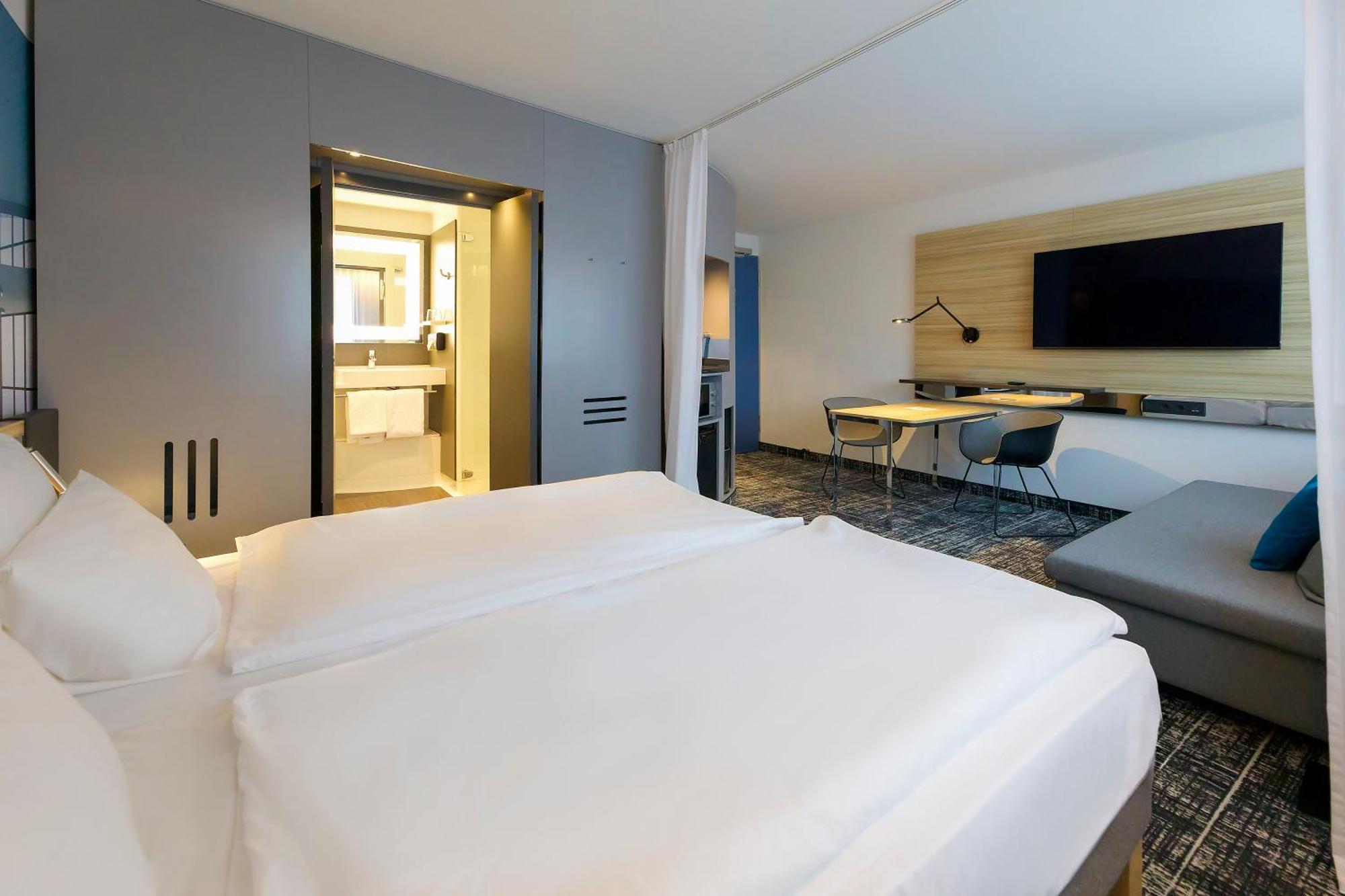 Standard Suite Twin Beds Sofa Bed,1539887254:JPEG