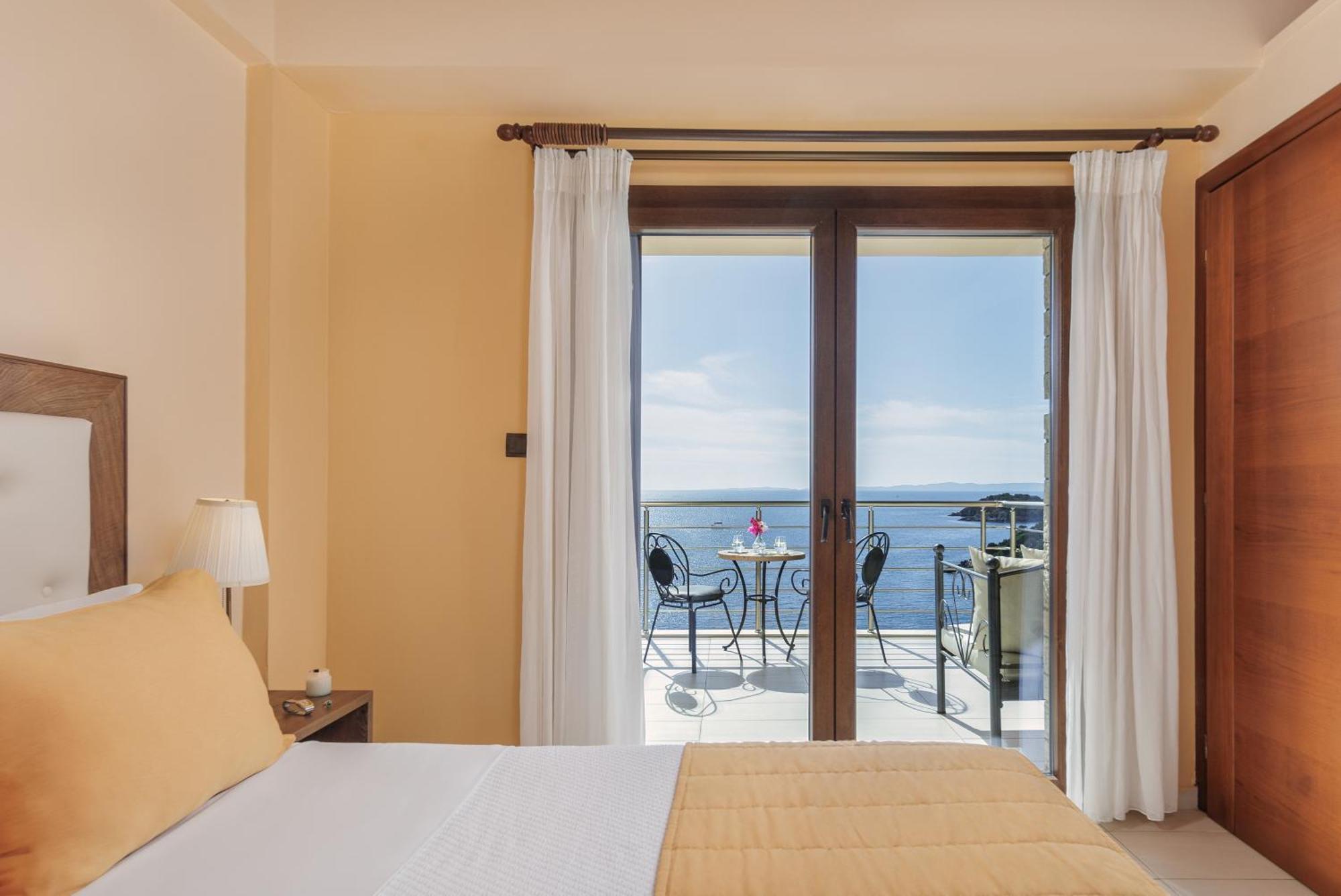 Superior Doppelzimmer mit Balkon und Meerblick