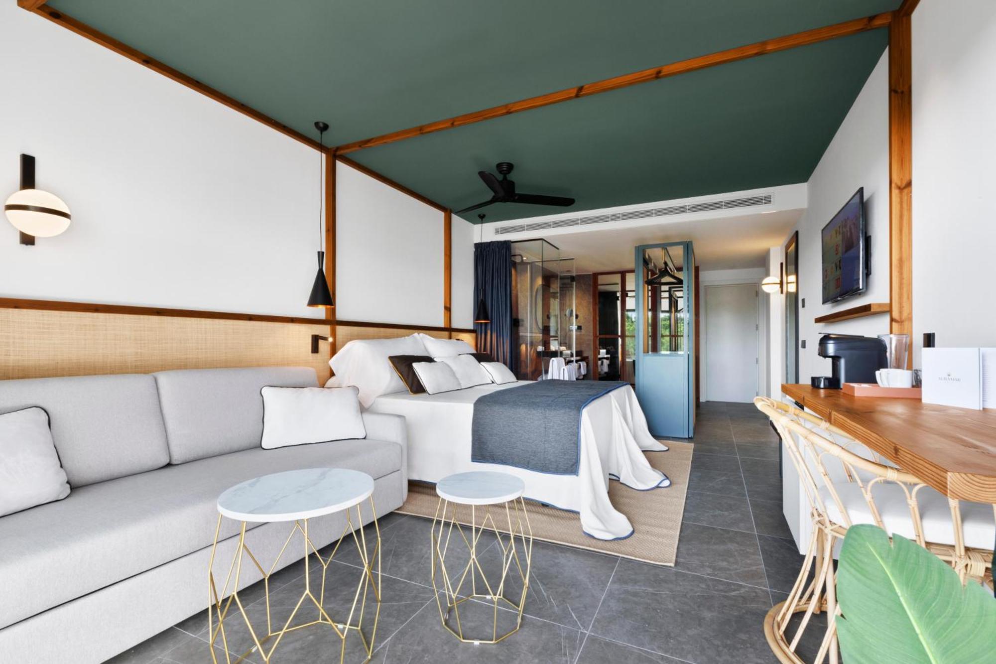 Junior Suite with Sea View