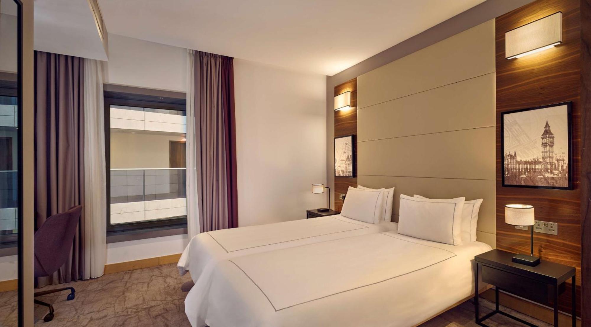 Quarto Superior com 2 Camas de Solteiro