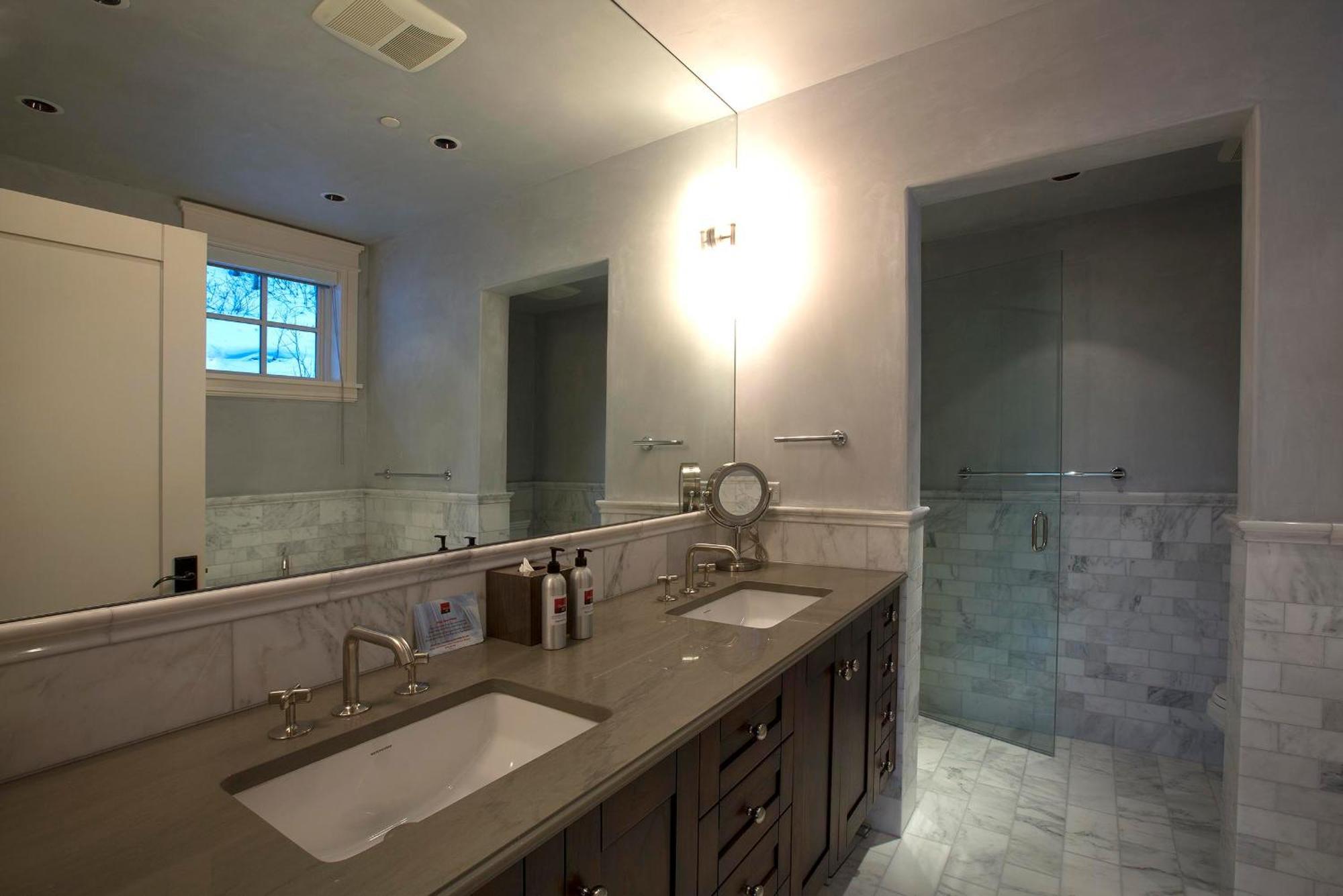 Three-Bedroom Apartment - Element 52 South West 301,1552472179:JPEG