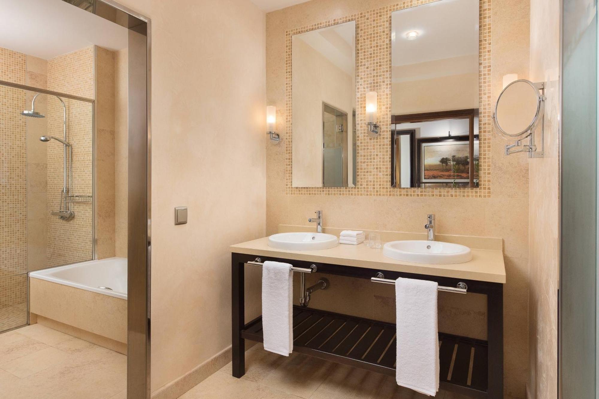 Chambre Lits Jumeaux Deluxe - Vue sur Mer