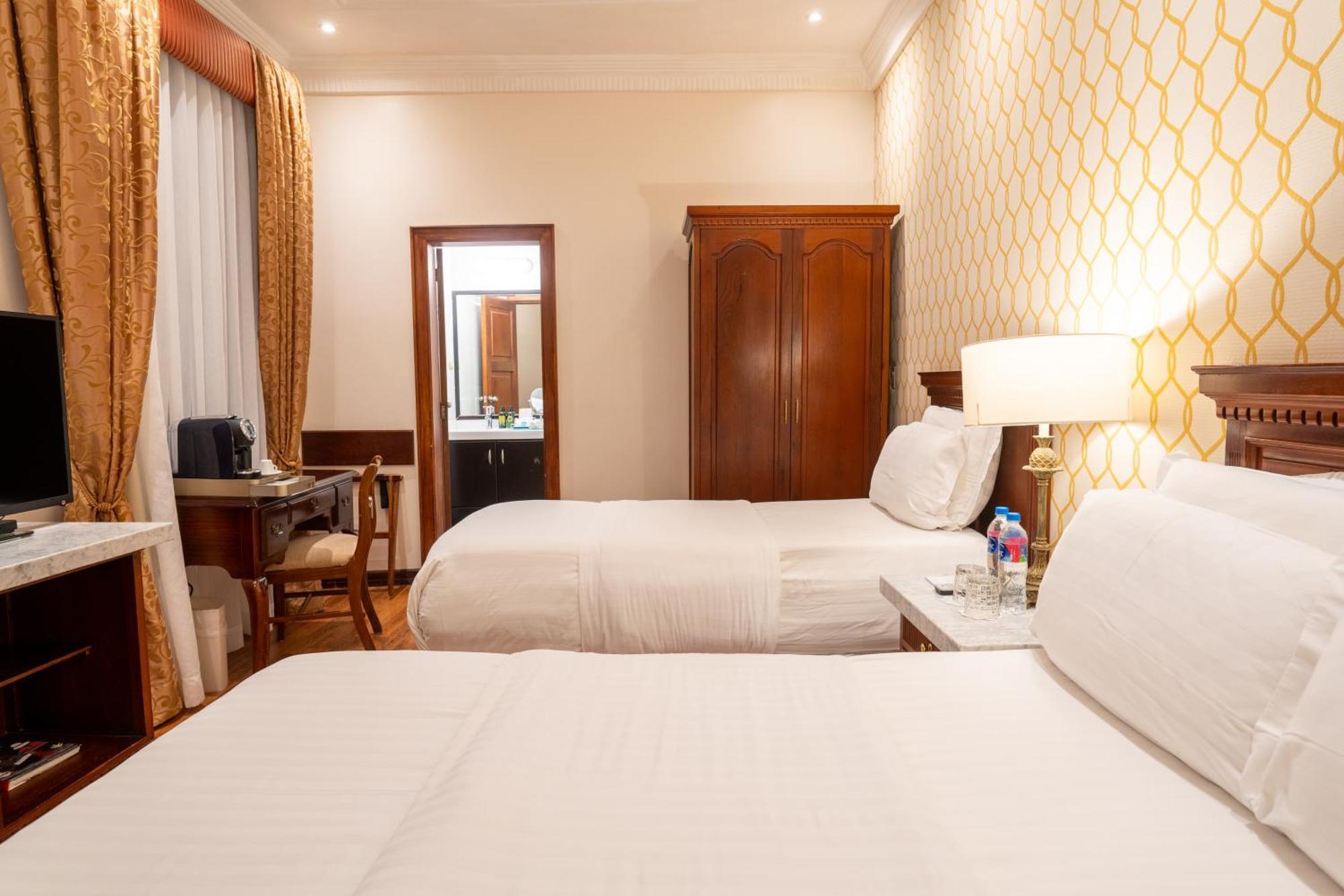 Twin Room