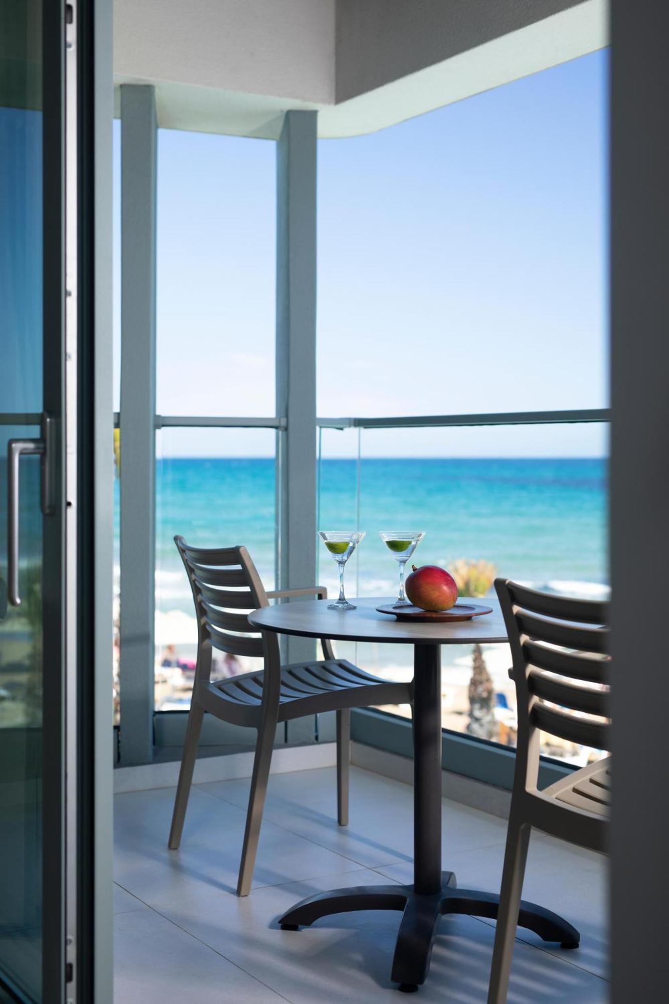 Superior Double Room with Sea View