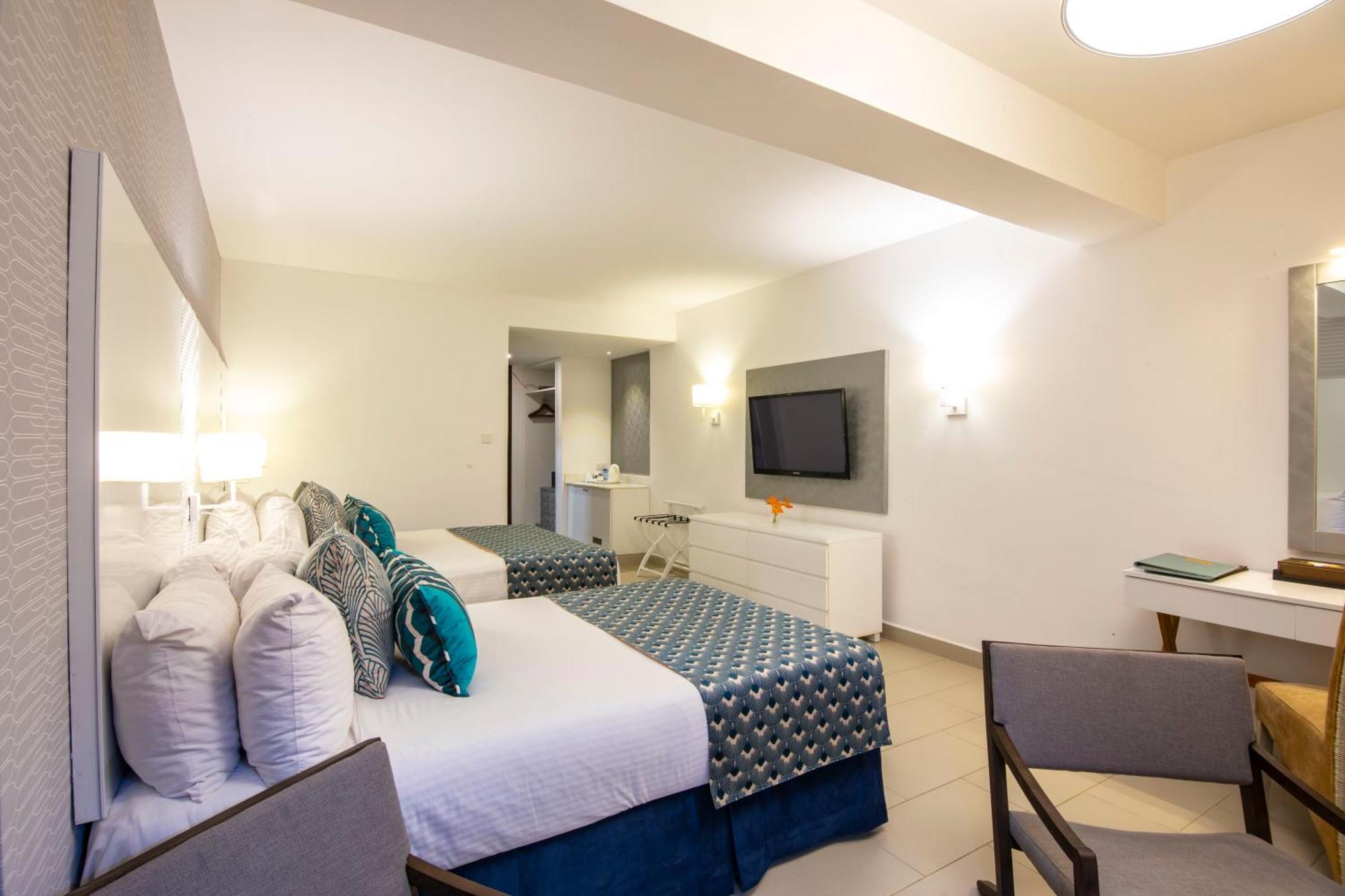 Superior Balcony Room