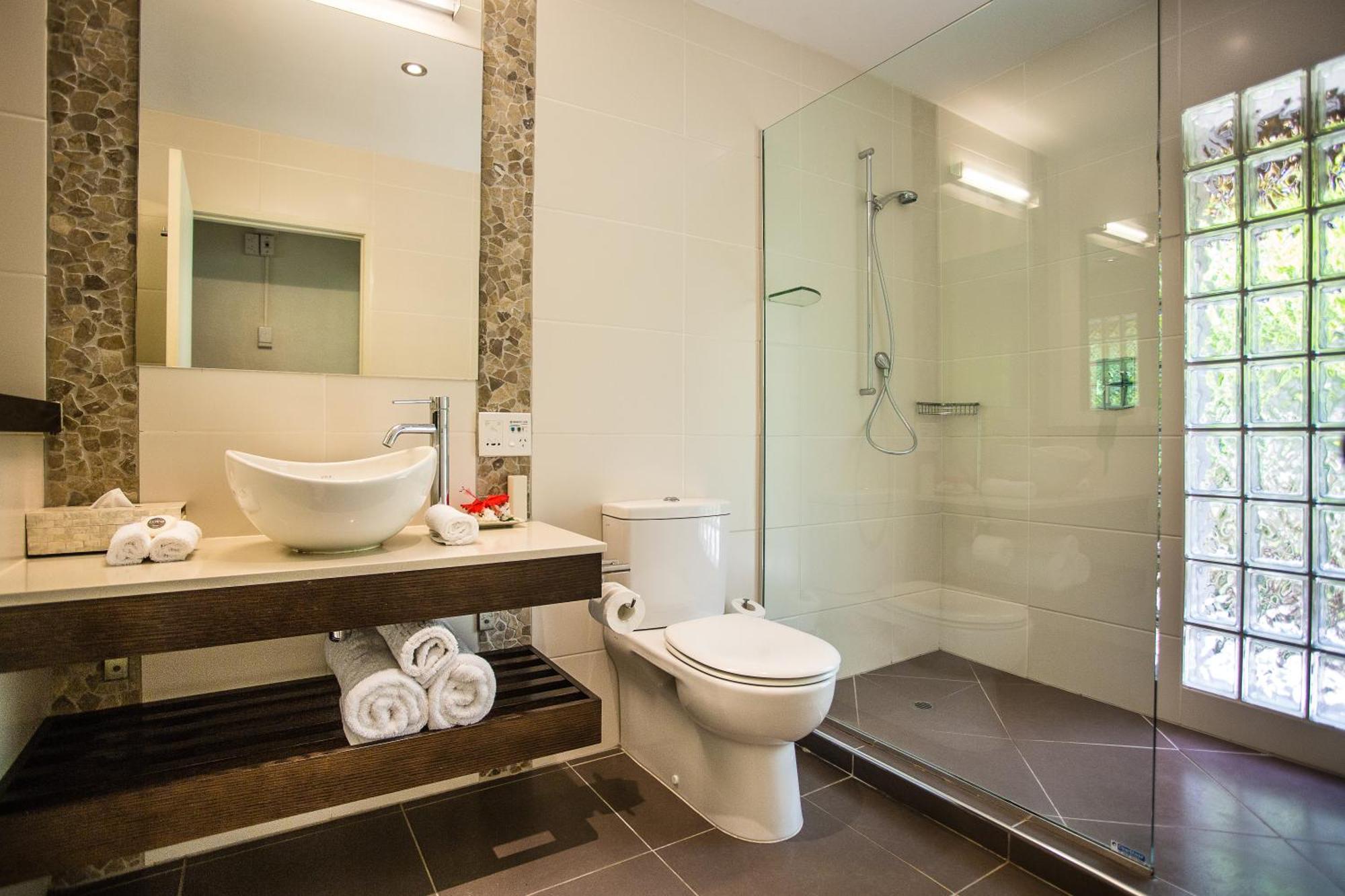Premium Two-Bedroom Villa Garden View
