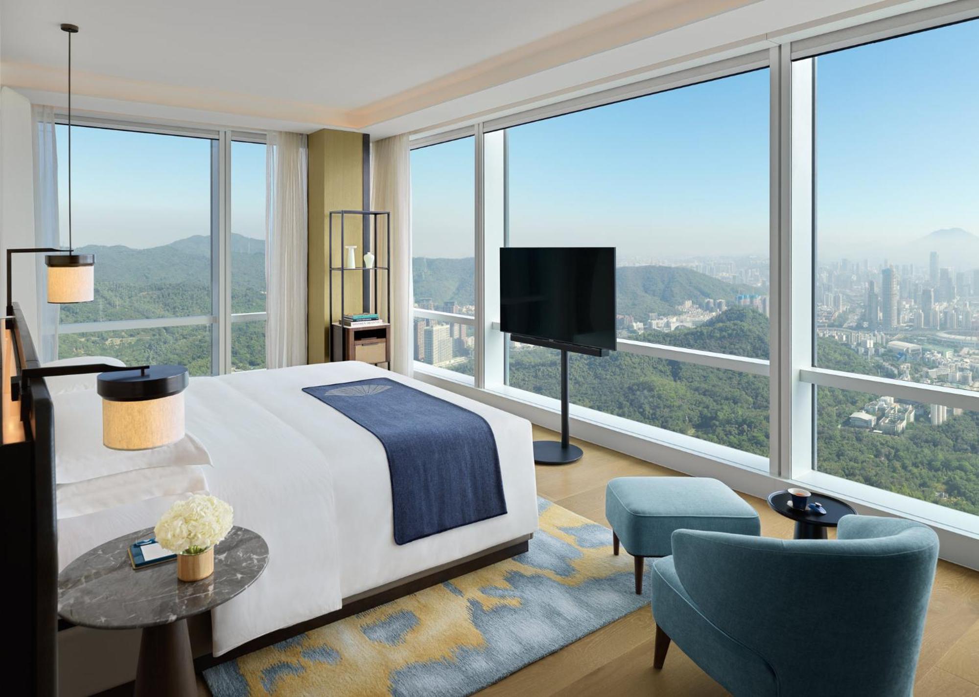 Deluxe King Room,1590508983:JPEG