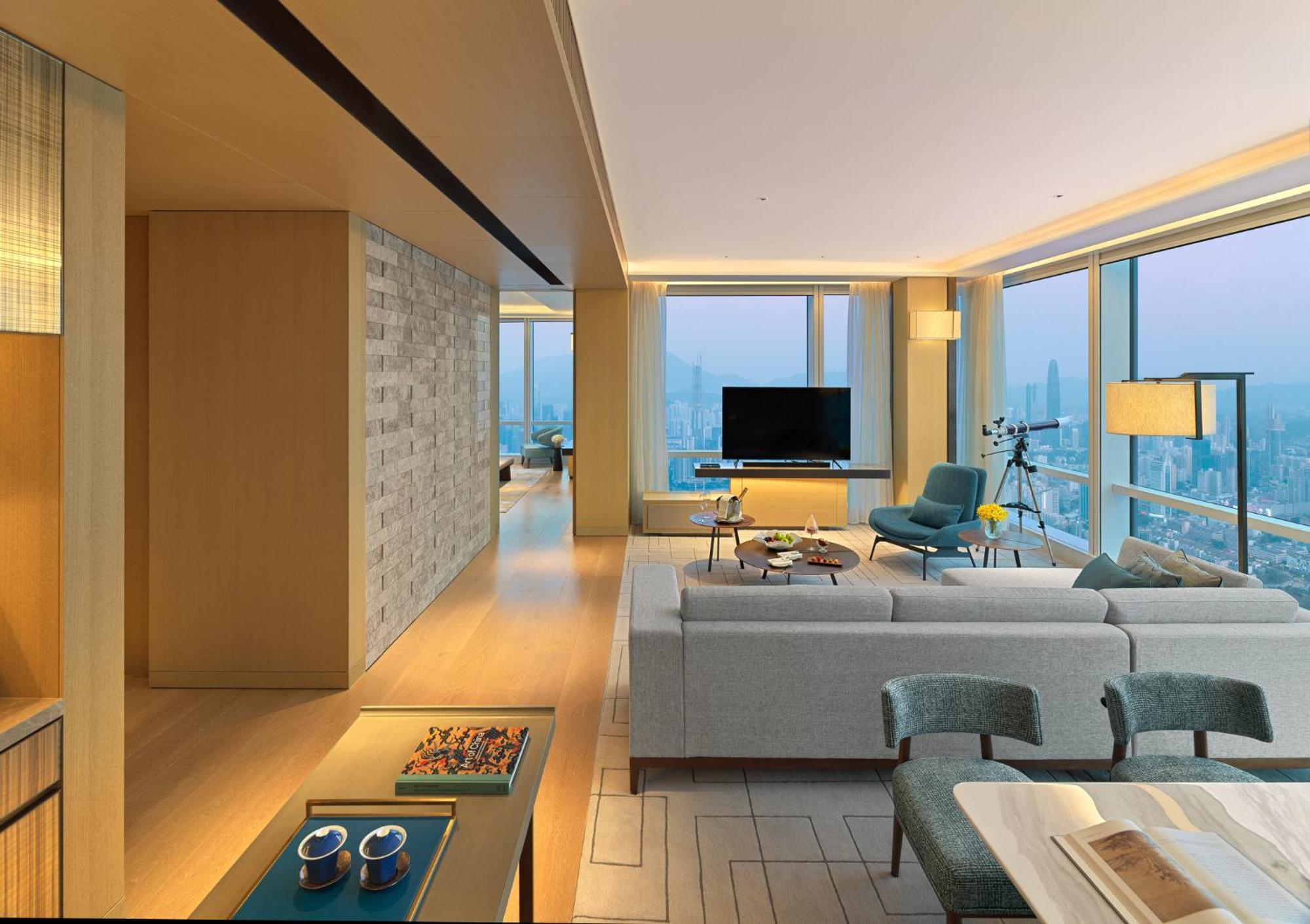 Deluxe View Suite,1590508941:JPEG